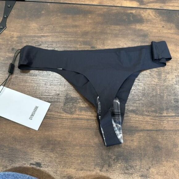 NWT Gymshark No VPL Black Size Small Thong Panties Underwear - Picture 4 of 6